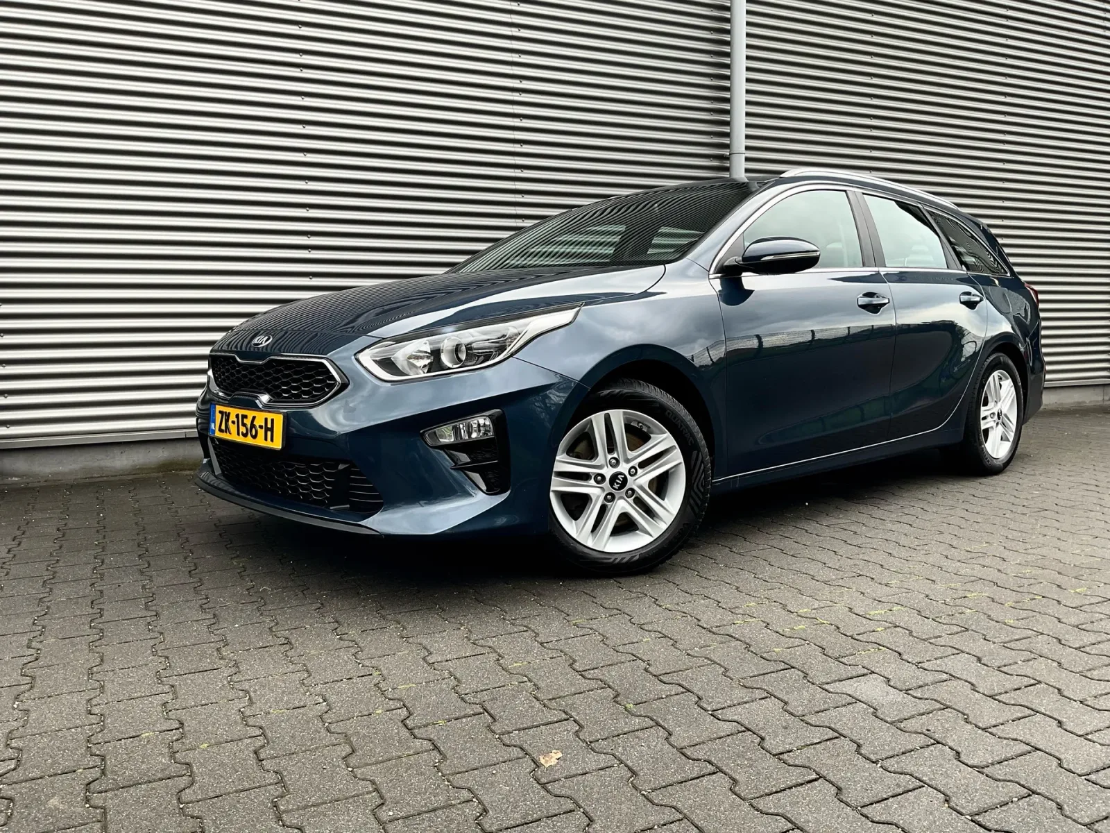Kia Ceed (2019) — foto 1