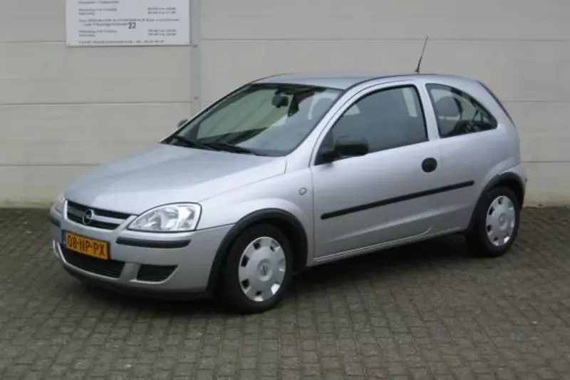 Opel Corsa (2004)