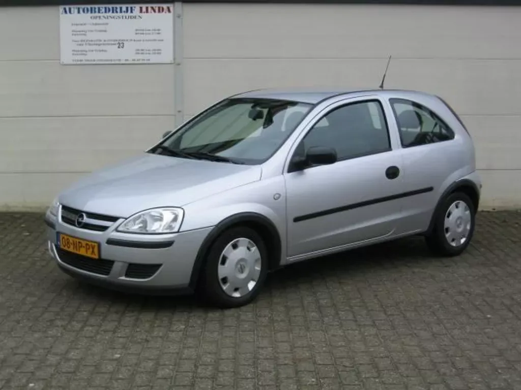 Opel Corsa (2004) — foto 1