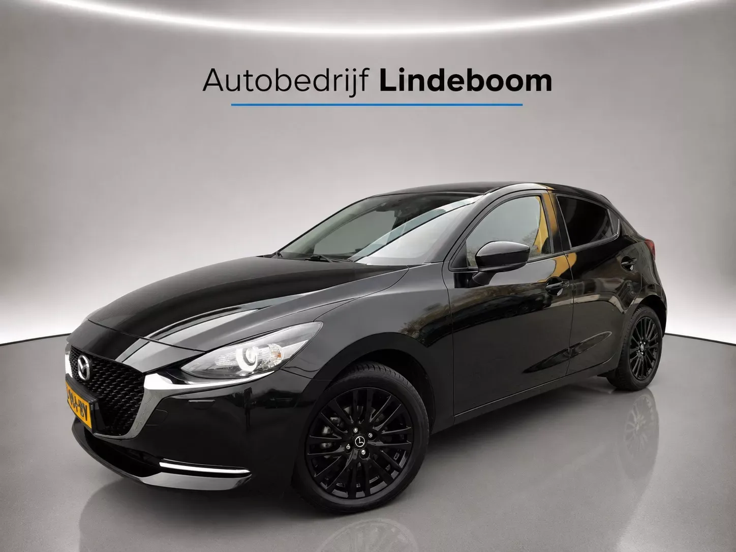 Mazda 2 (2023) — foto 1