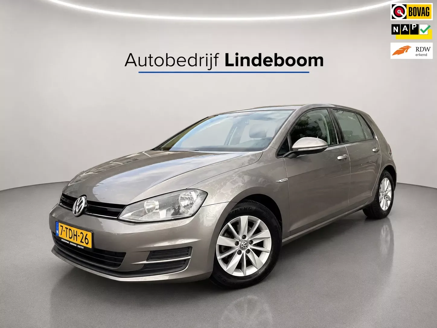 Volkswagen Golf (2014) — foto 1