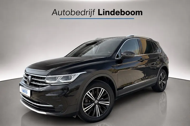 Volkswagen Tiguan (2022)