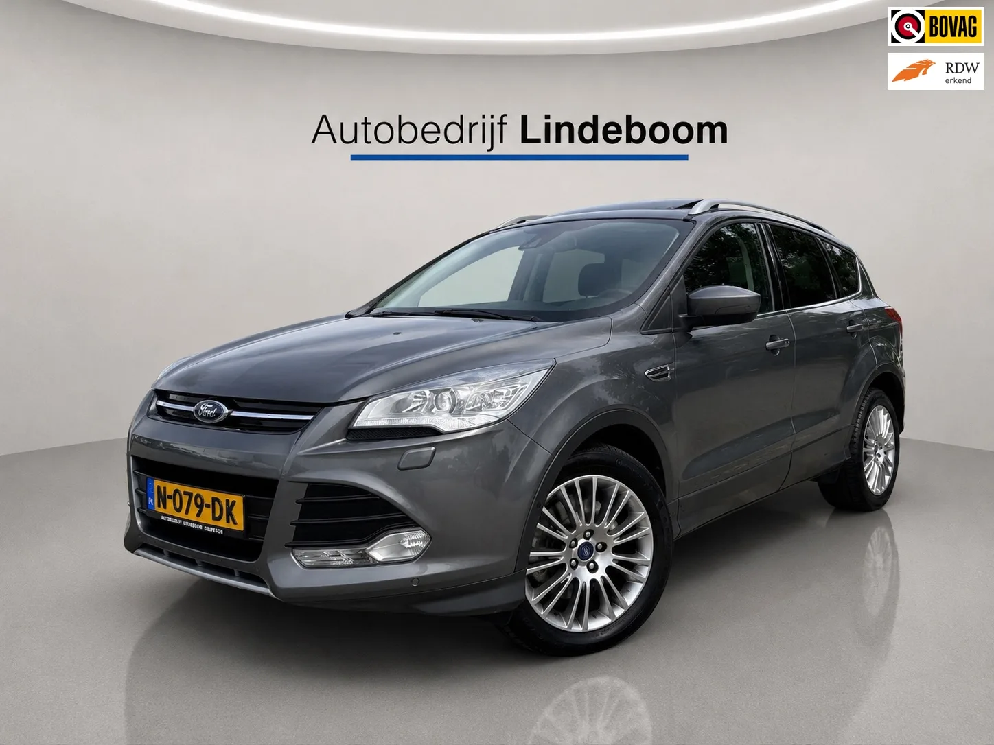 Ford Kuga (2014) — foto 1