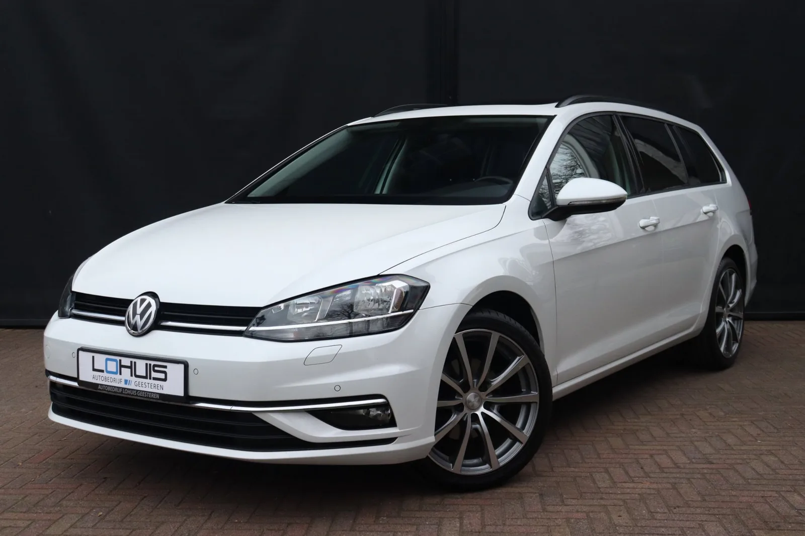 Volkswagen Golf (2017) — foto 1