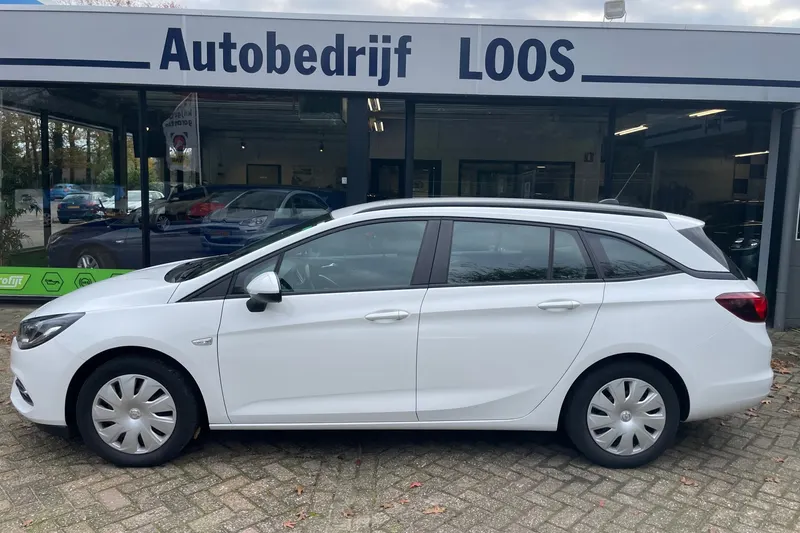 Opel Astra Sports Tourer (2020)
