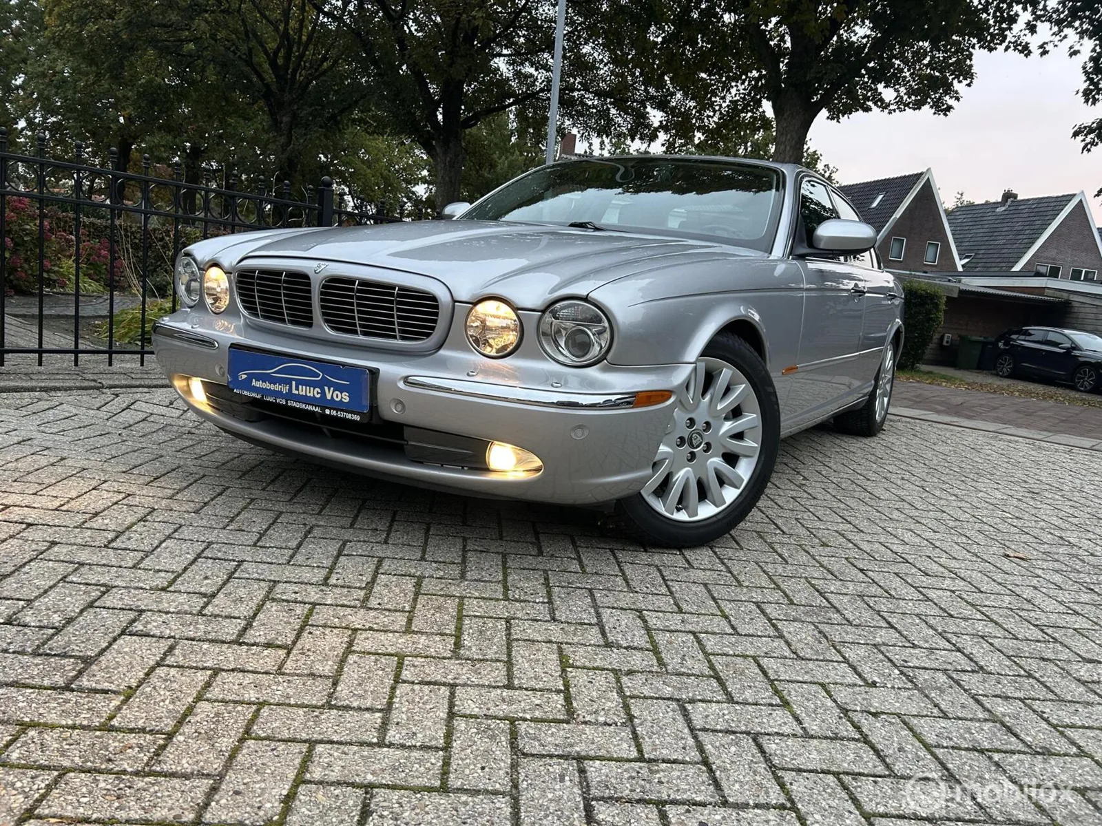 Jaguar XJ (2005) — foto 1