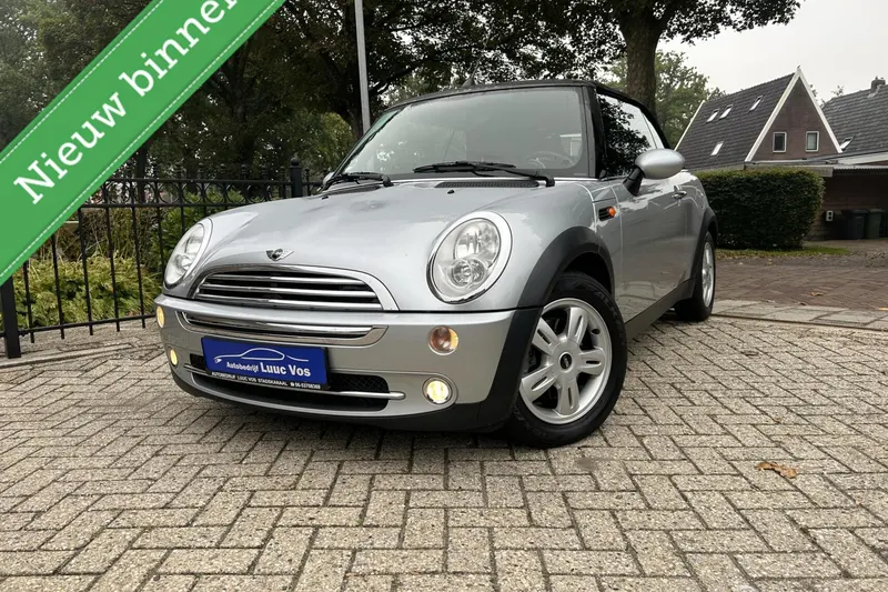MINI Cabrio (2006)