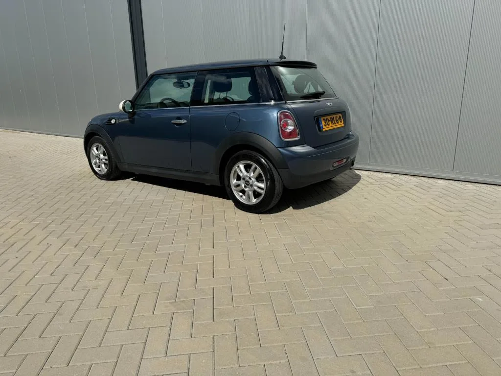 MINI One (2011) — foto 1