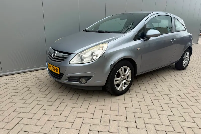 Opel Corsa (2009)