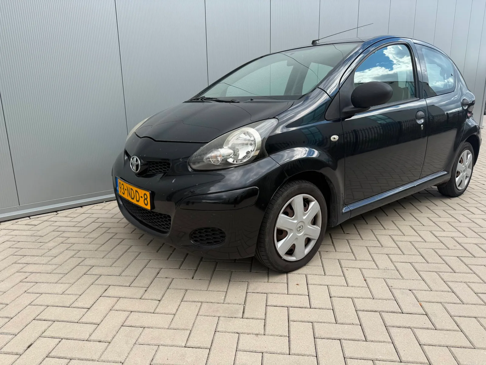 Toyota Aygo (2010) — foto 1