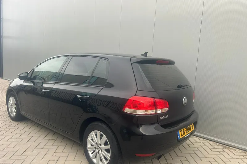 Volkswagen Golf (2012)