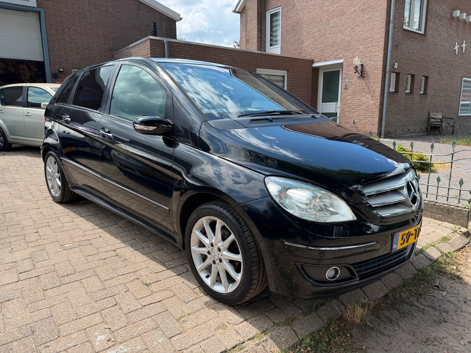 Mercedes-Benz B-Klasse (2006) — foto 1
