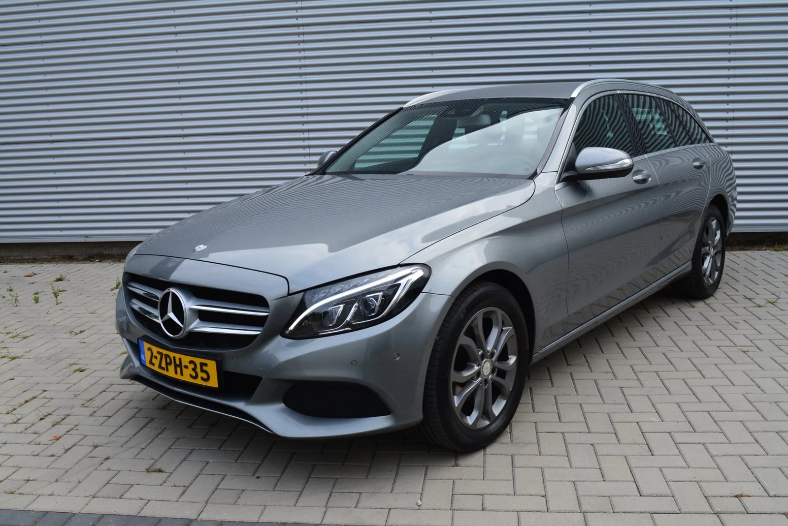Mercedes-Benz C-Klasse (2015) — foto 1