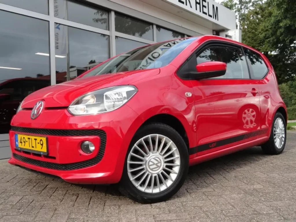 Volkswagen Up! (2012) — foto 1