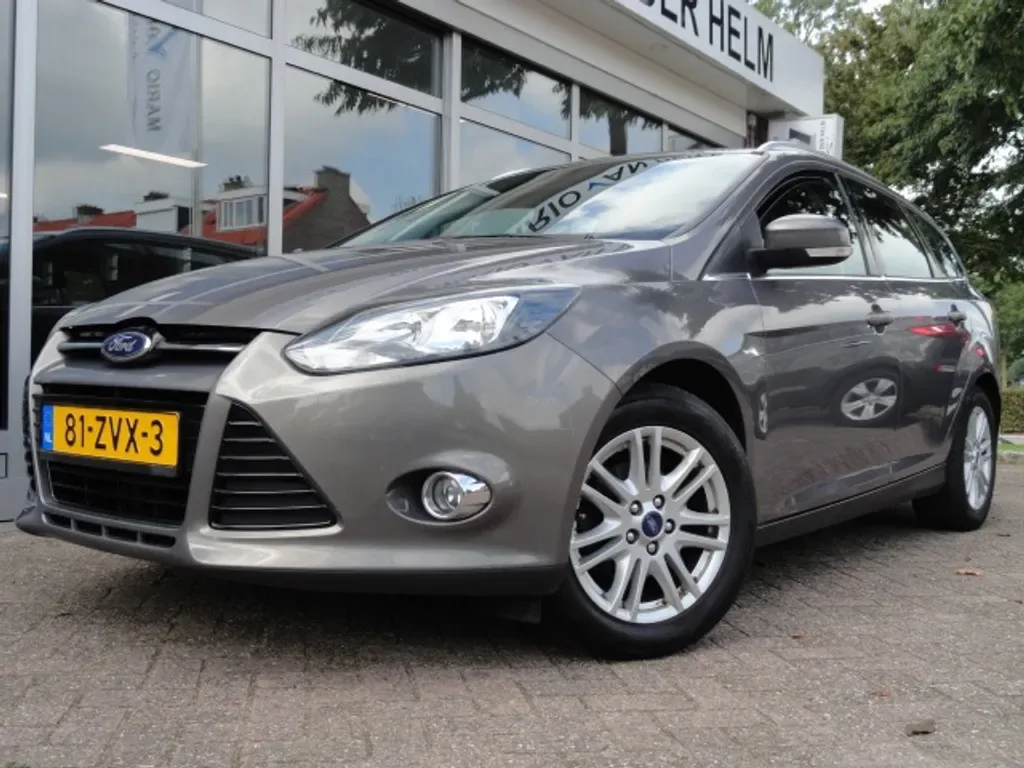 Ford Focus (2013) — foto 1