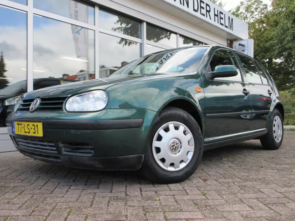 Volkswagen Golf (1998) — foto 1