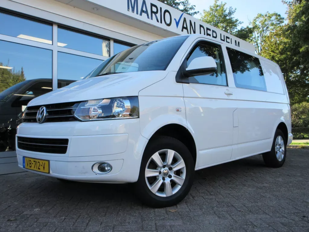 Volkswagen Transporter (2013) — foto 1