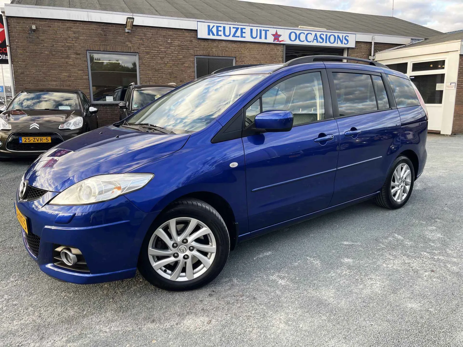 Mazda 5 (2008) — foto 1