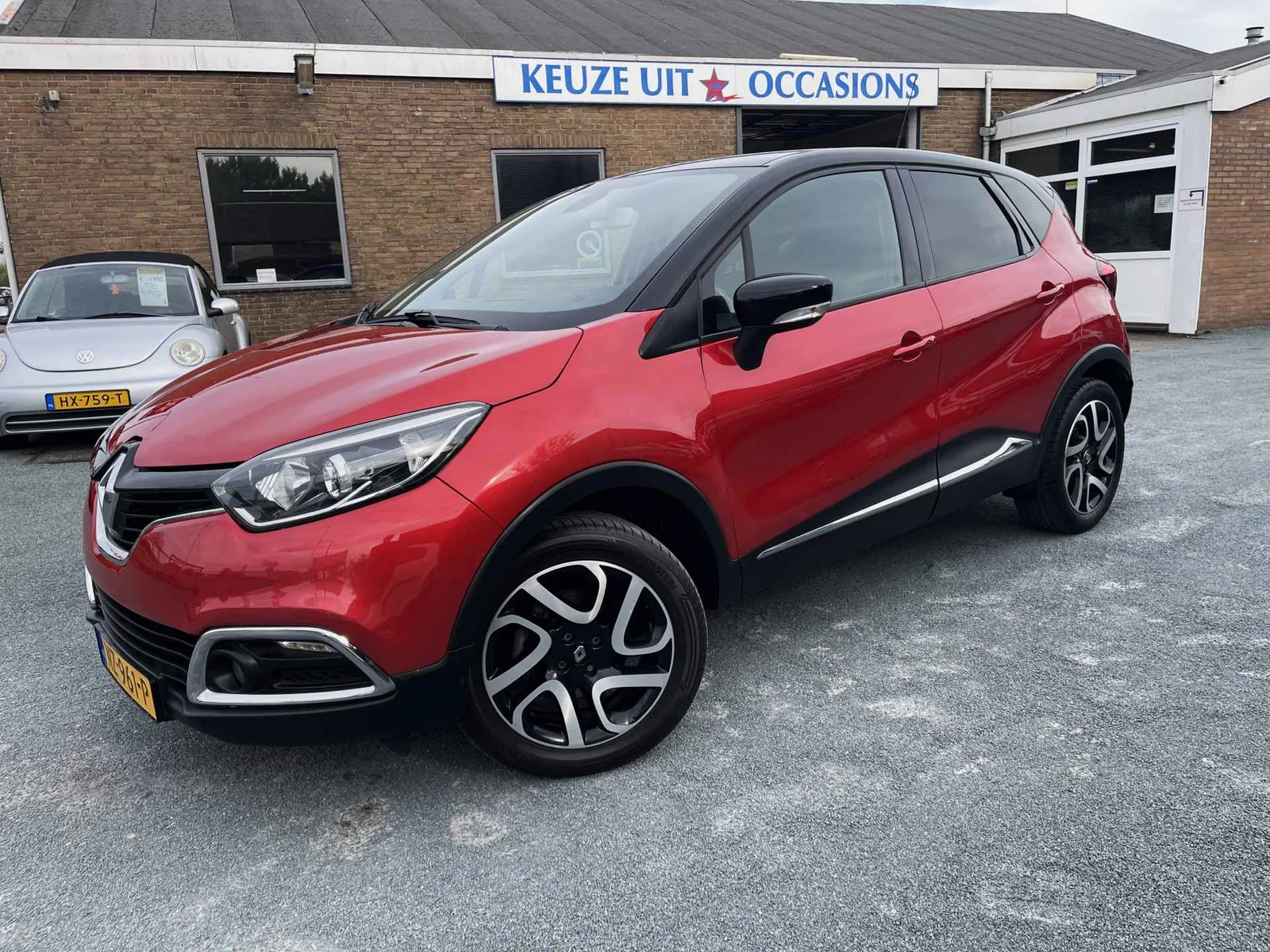 Renault Captur (2017) — foto 1