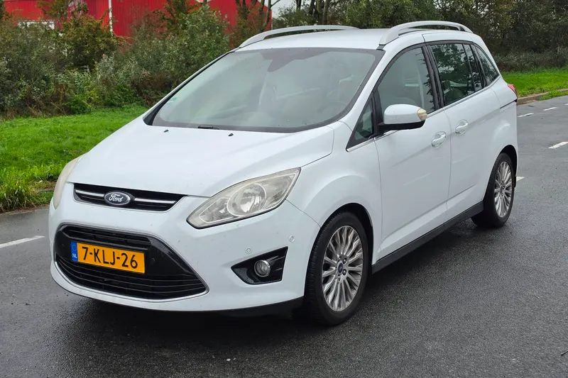 Ford Grand C-Max (2013)