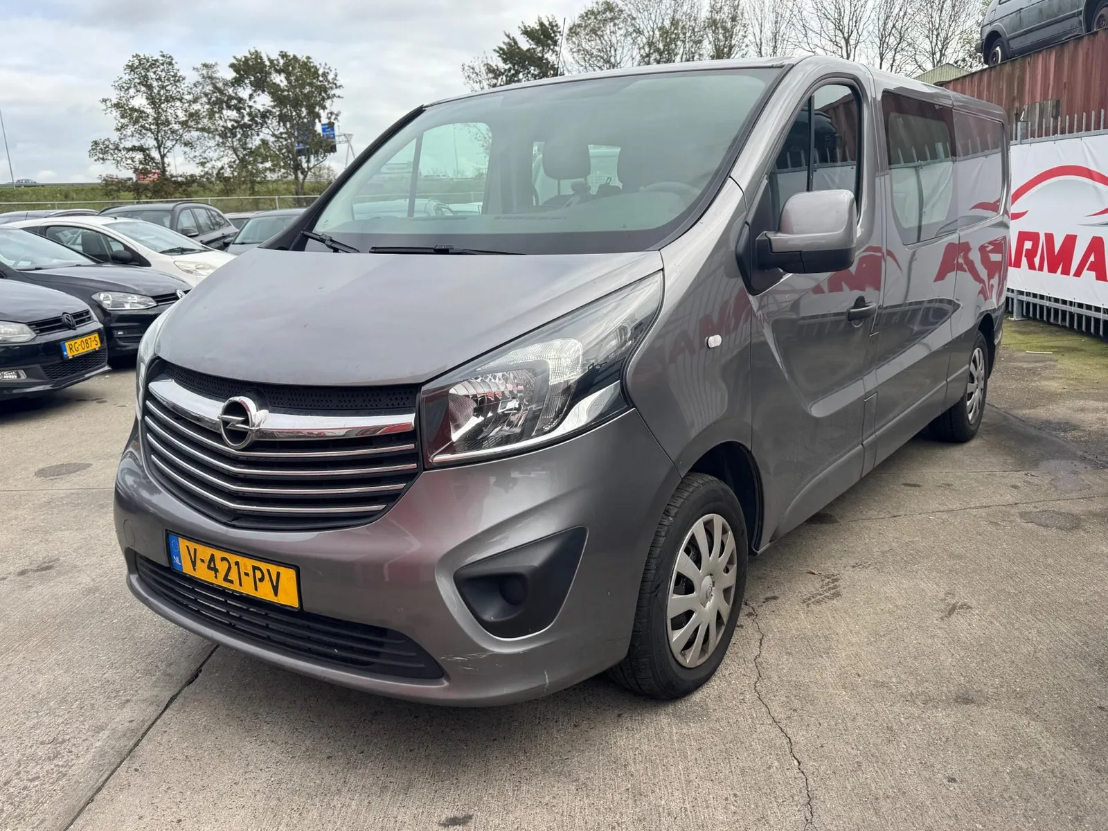 Opel Vivaro (2018) — foto 1