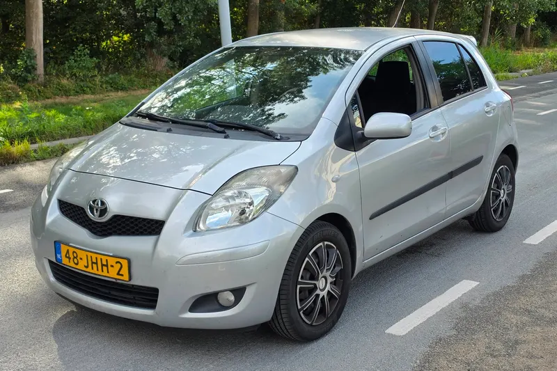 Toyota Yaris (2009)
