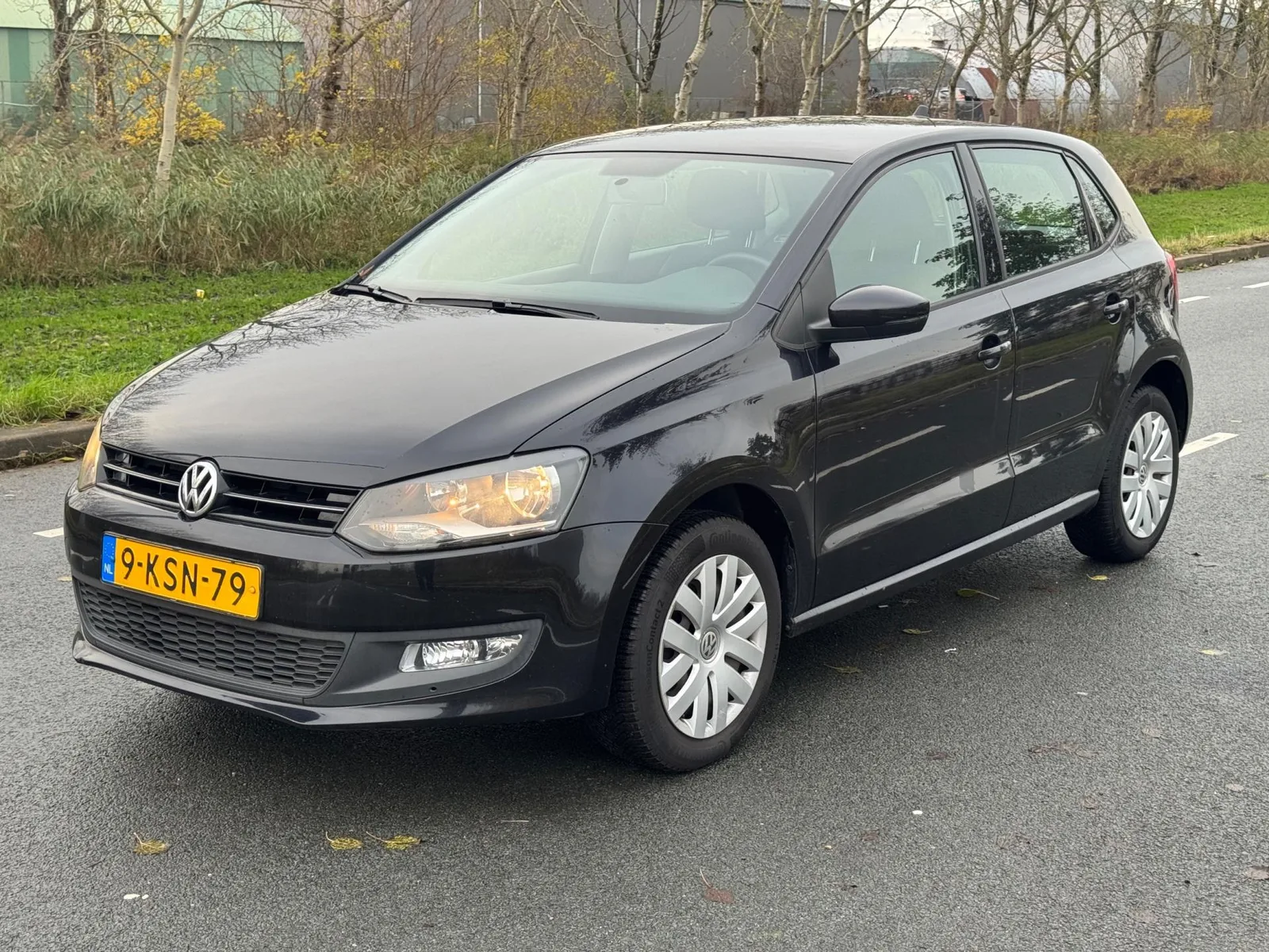 Volkswagen Polo (2013) — foto 1