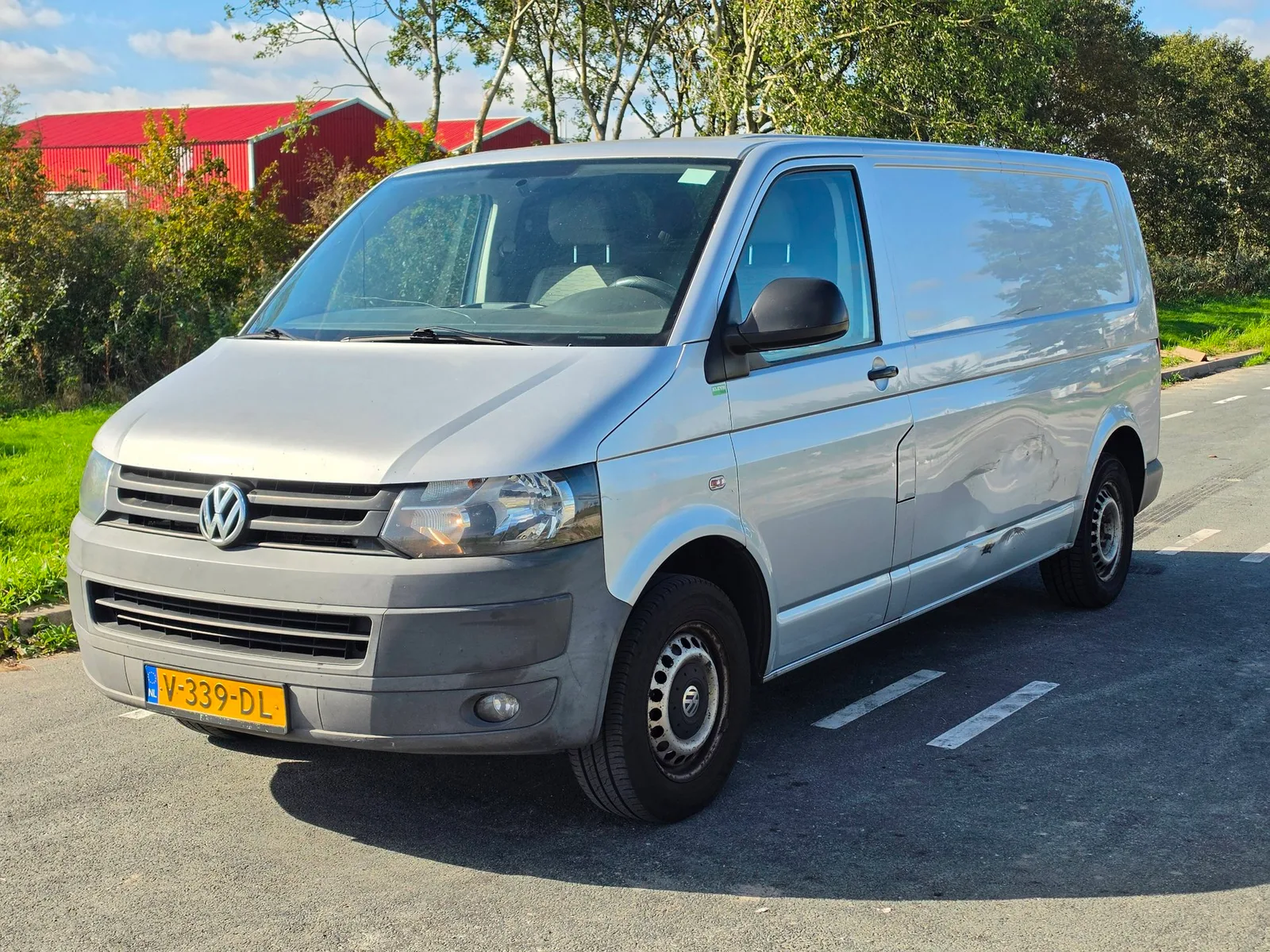 Volkswagen Transporter (2010) — foto 1