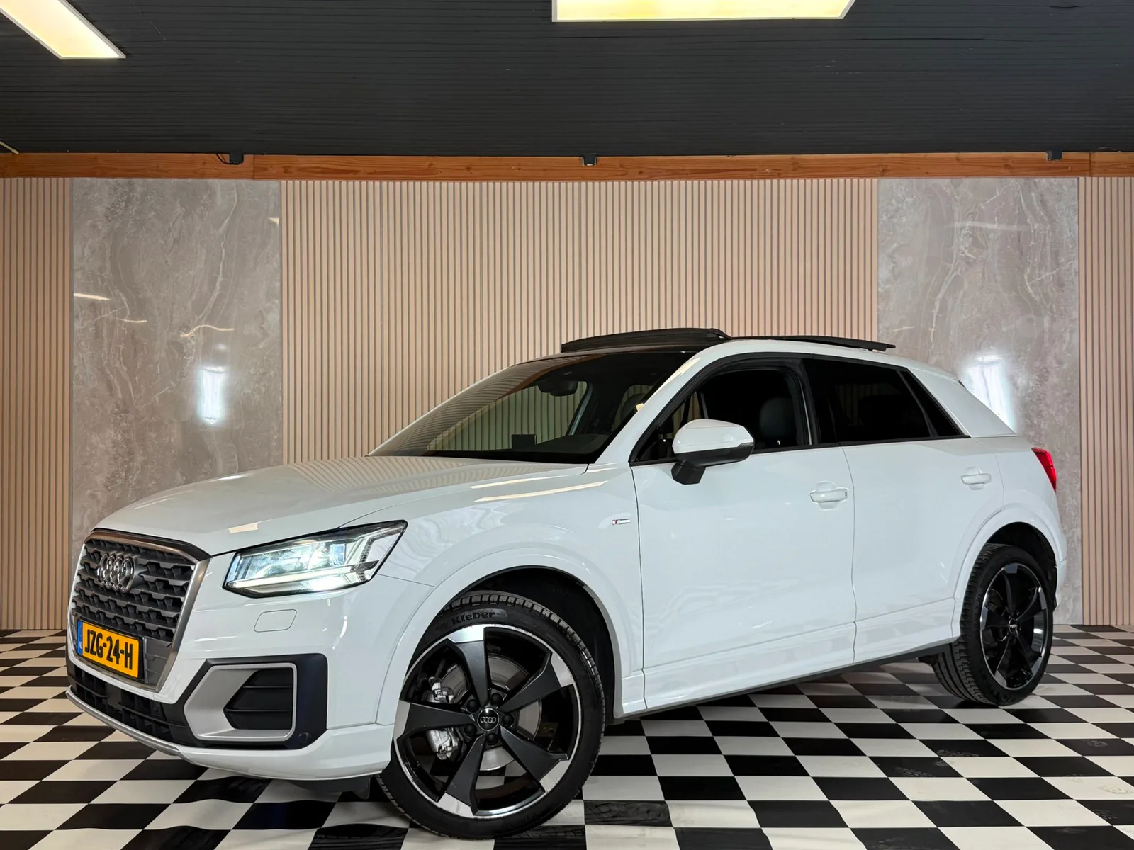Audi Q2 (2017) — foto 1