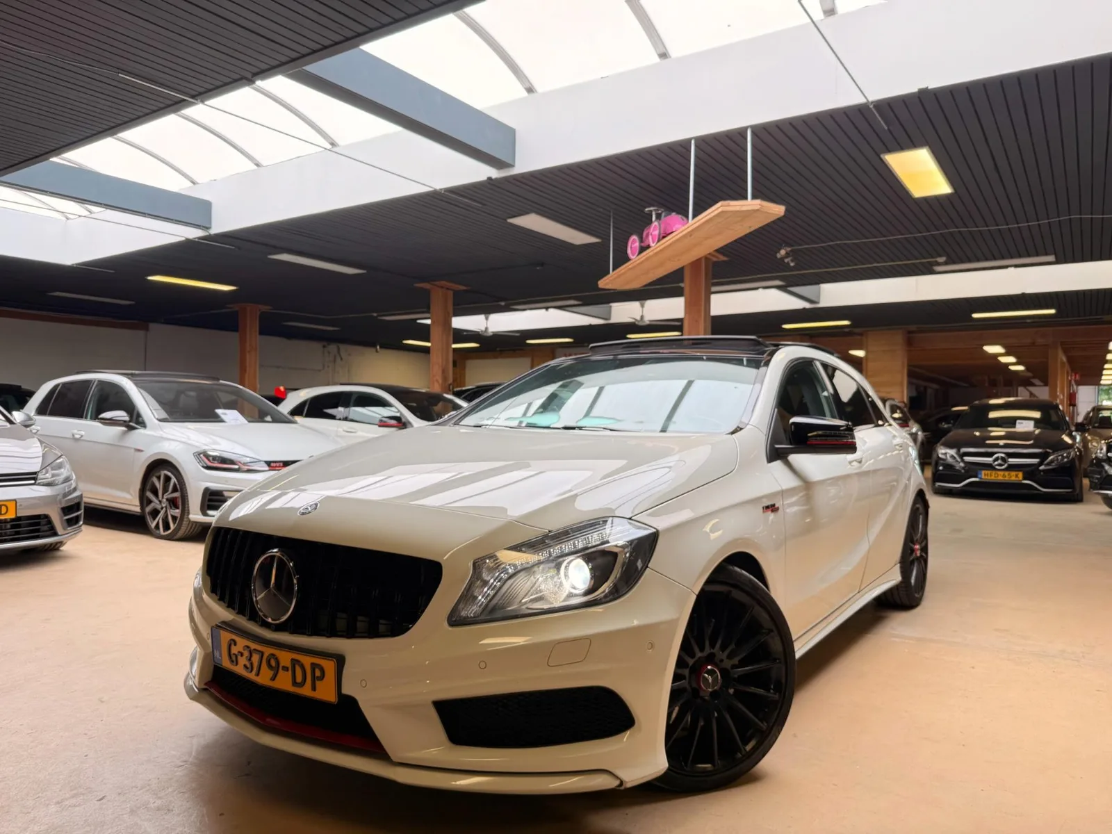 Mercedes-Benz A-Klasse (2014) — foto 1