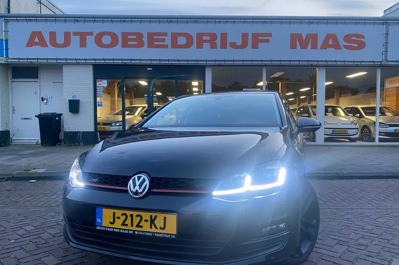 Volkswagen Golf (2014)