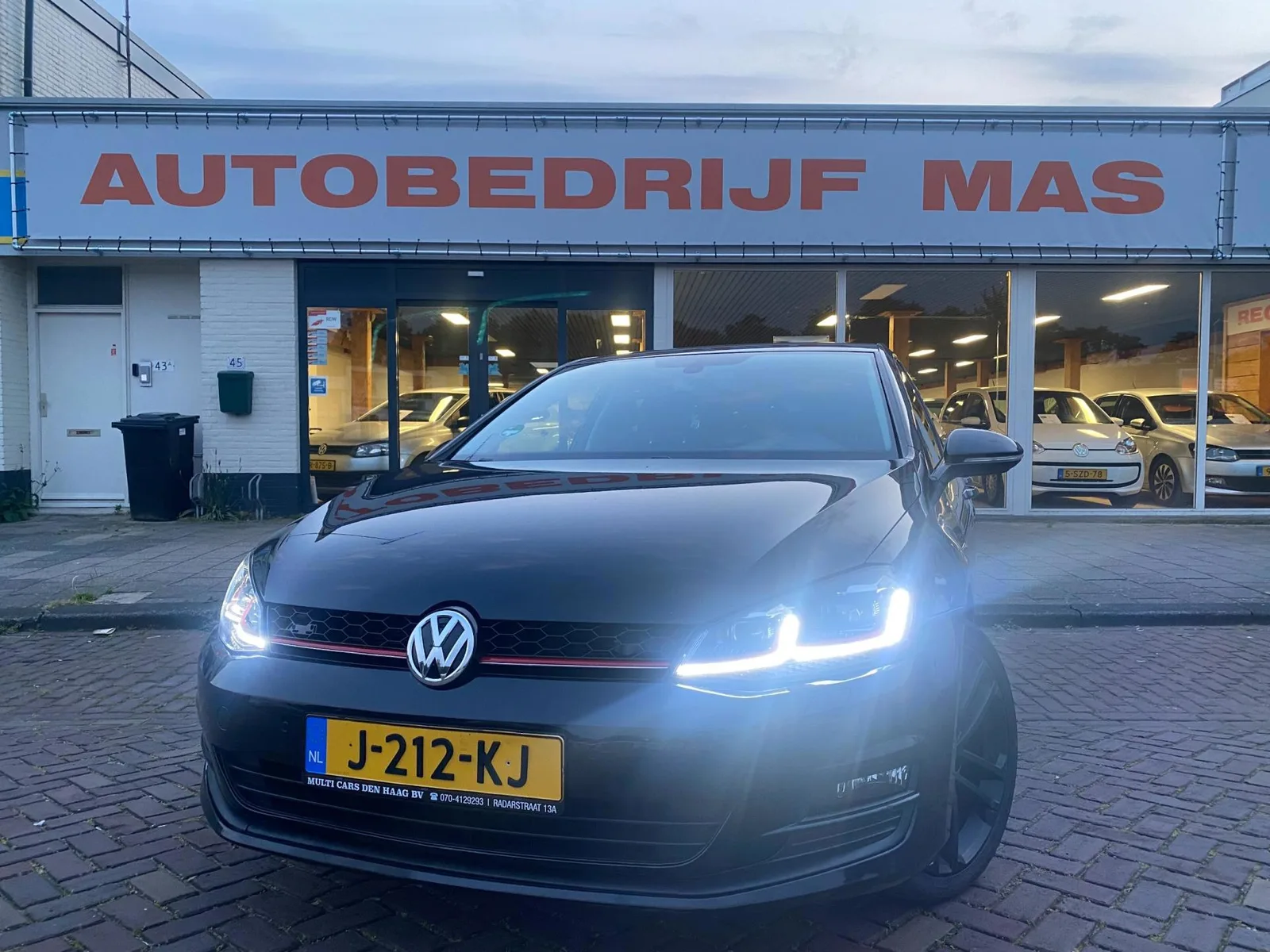 Volkswagen Golf (2014) — foto 1