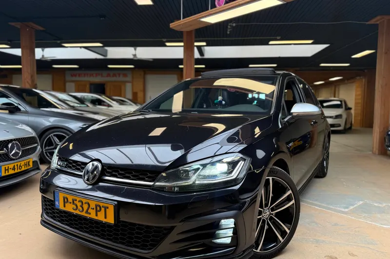 Volkswagen Golf (2017)