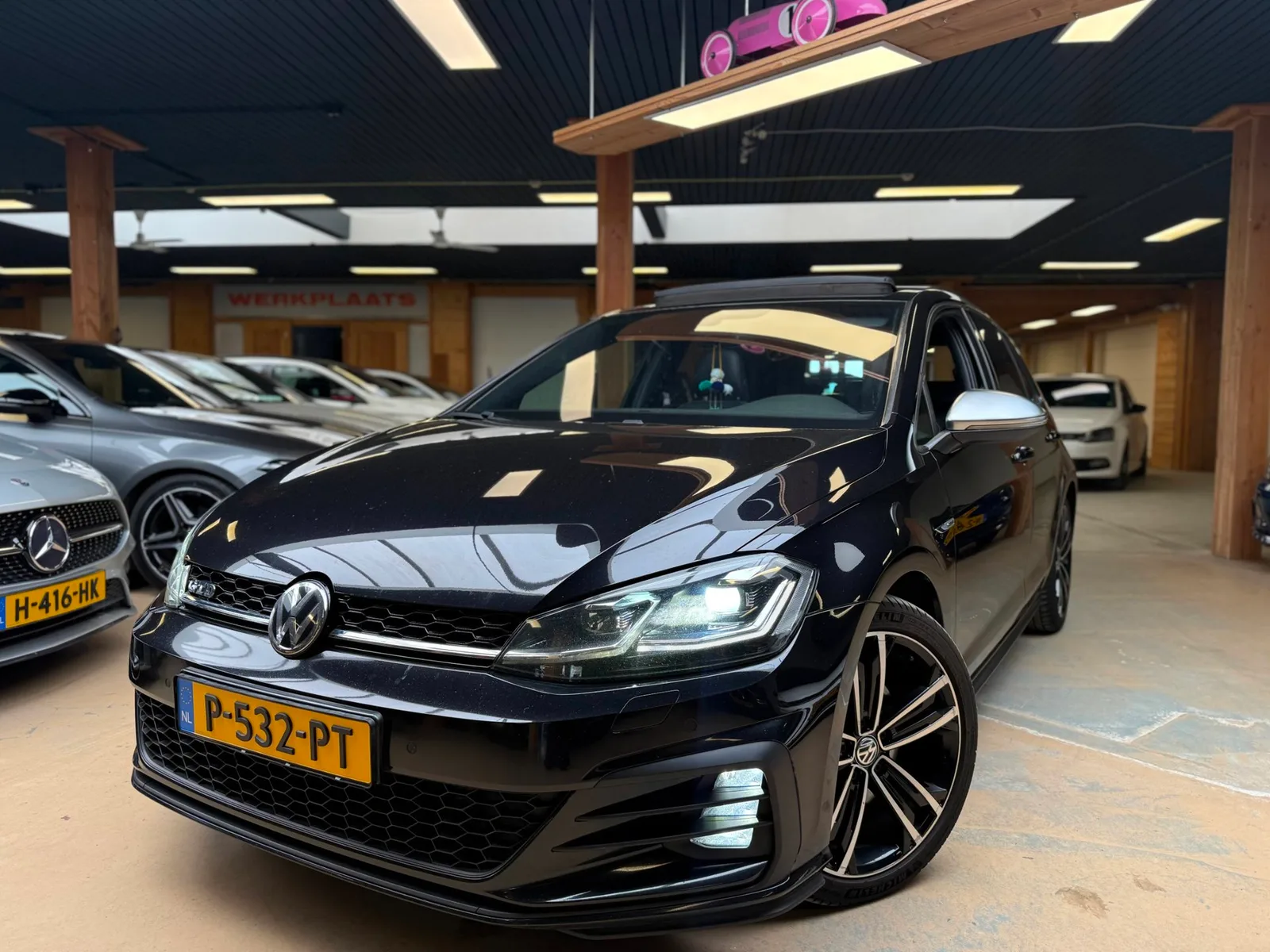 Volkswagen Golf (2017) — foto 1
