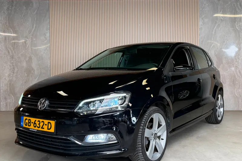 Volkswagen Polo (2015)