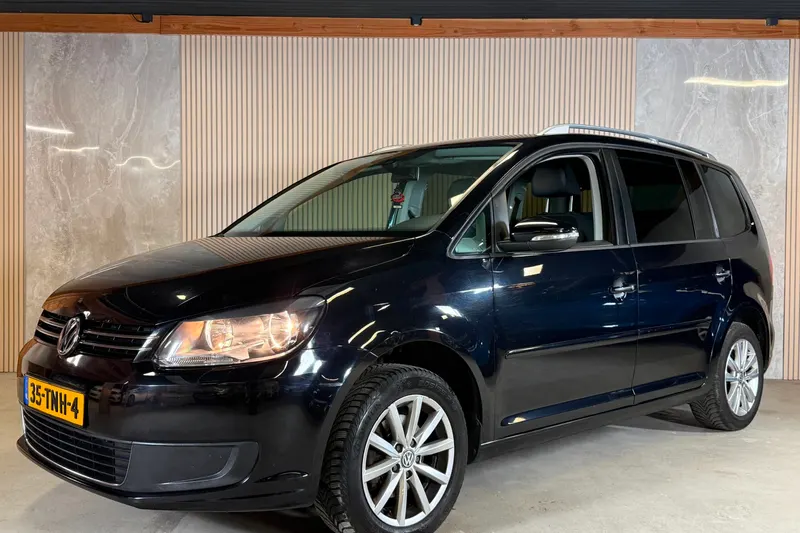 Volkswagen Touran (2011)