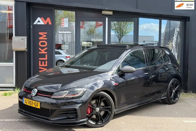 Volkswagen Golf (2019)
