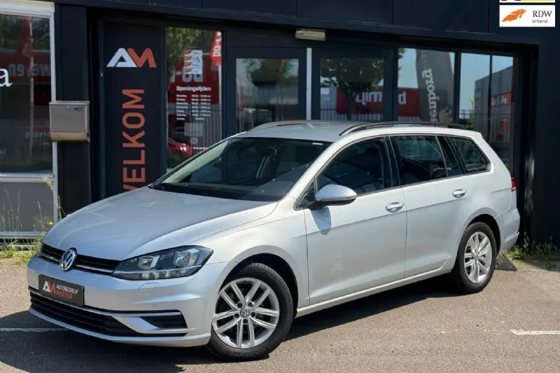 Volkswagen Golf (2019)