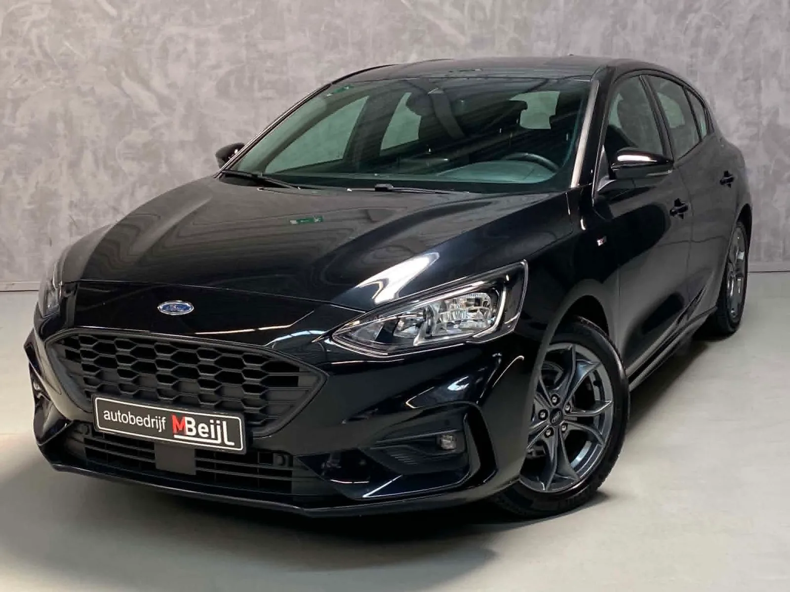 Ford Focus (2020) — foto 1
