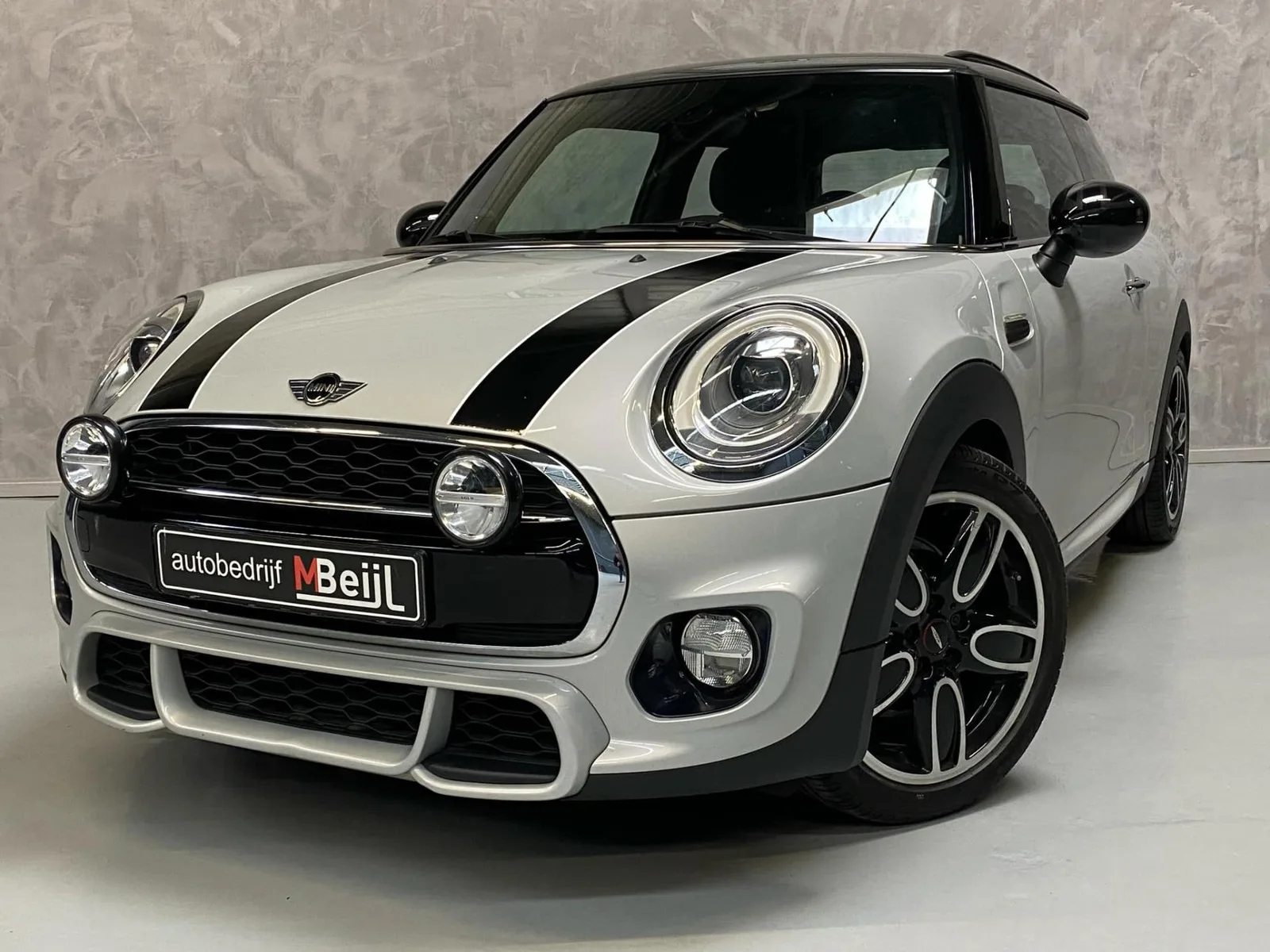 MINI Cooper (2015) — foto 1
