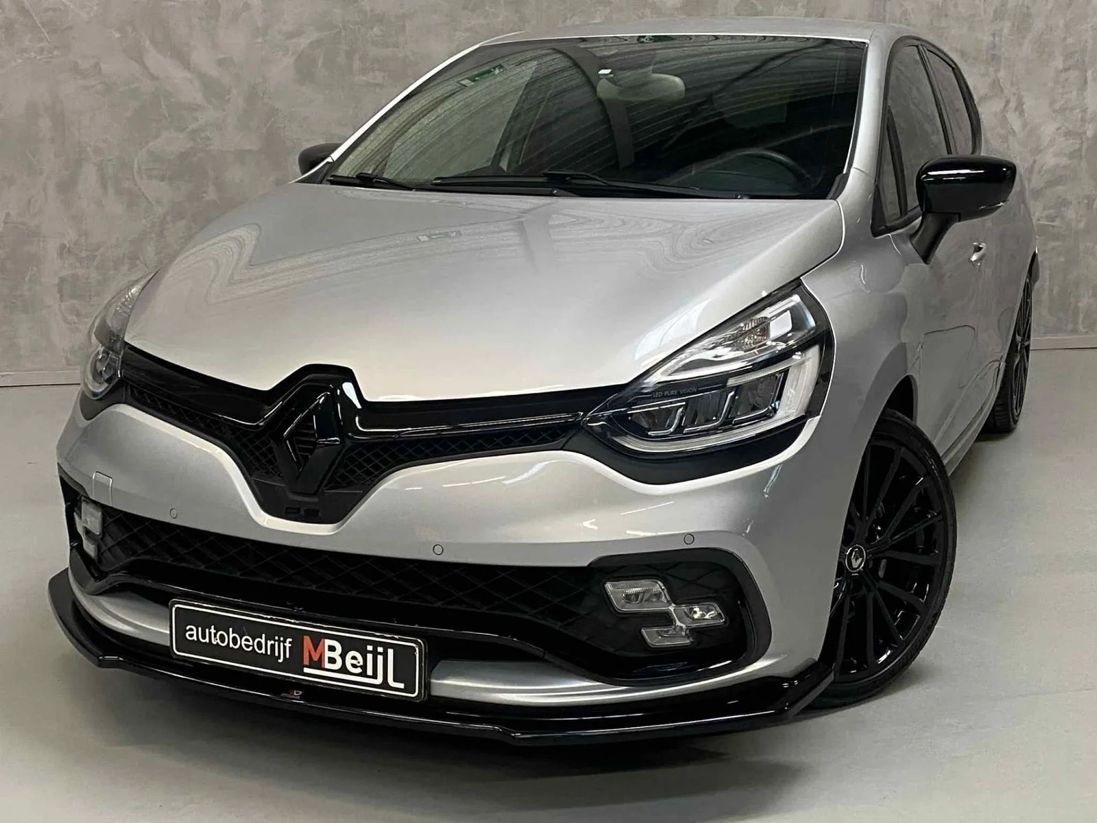 Renault Clio (2018) — foto 1