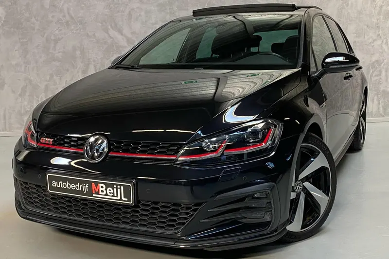 Volkswagen Golf (2017)