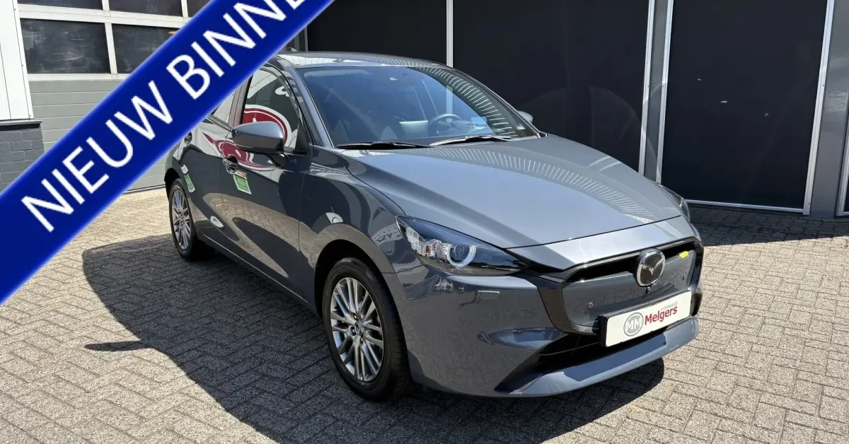 Mazda 2 (2025) — foto 1