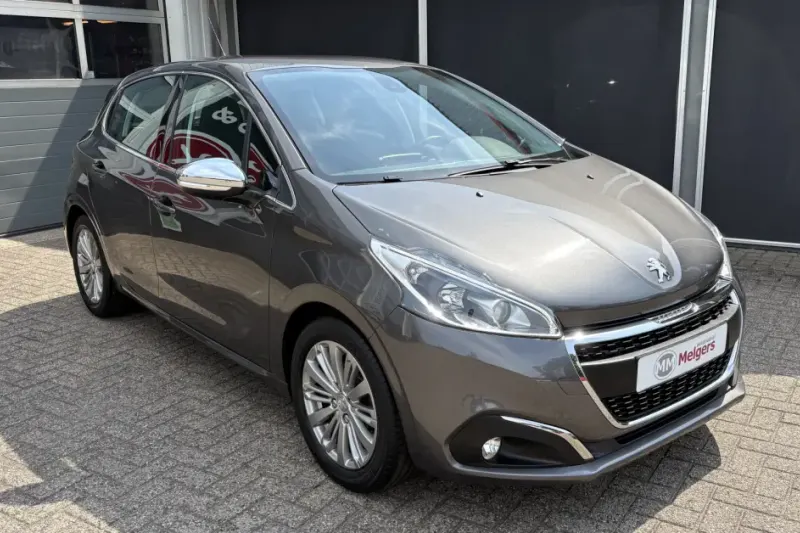 Peugeot 208 (2019)