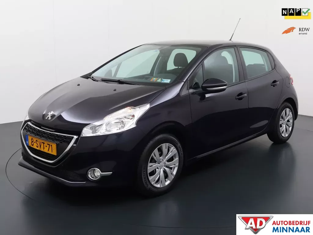 Peugeot 208 (2013) — foto 1