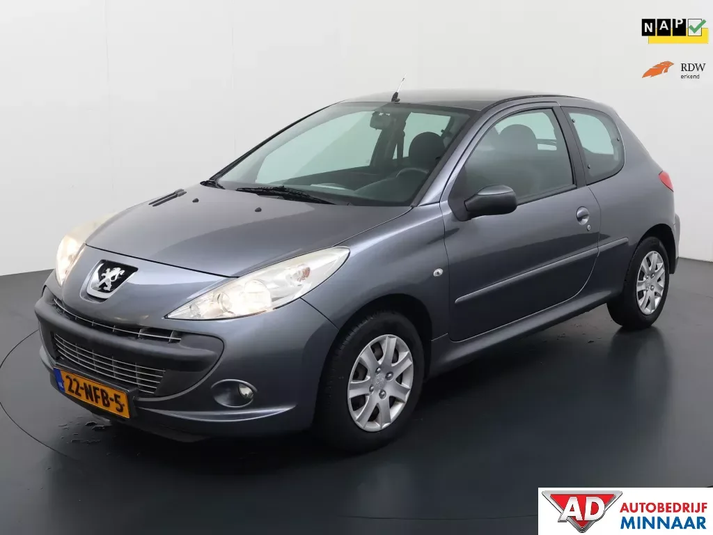 Peugeot 206+ (2010) — foto 1
