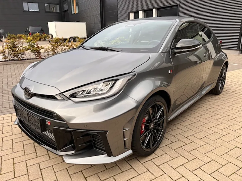 Toyota Yaris (2026) — foto 1