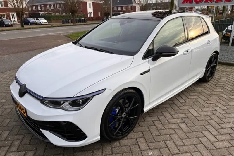 Volkswagen Golf (2021)