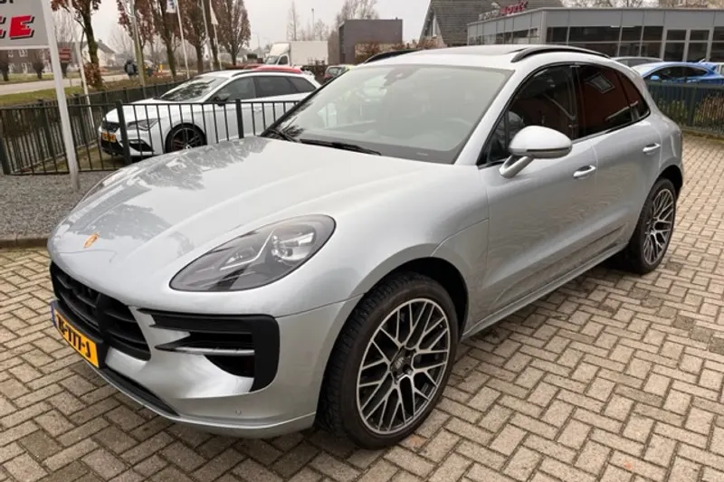Porsche Macan (2019)