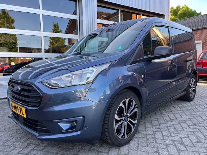 Ford Transit Connect (2018) — foto 1